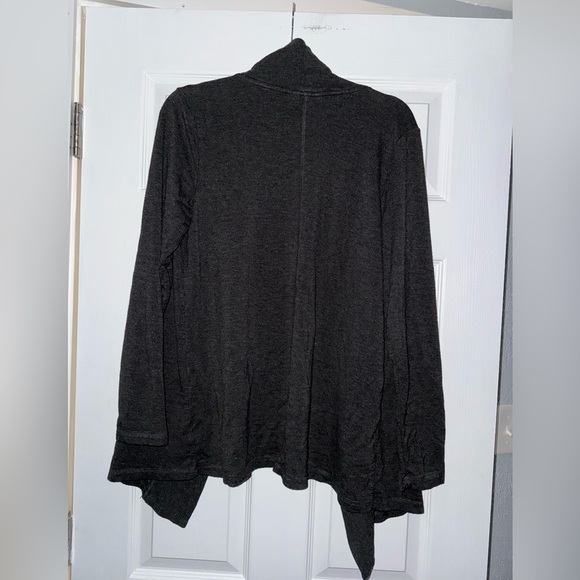 Liz Claiborne Cardigan - Picture 2 of 8